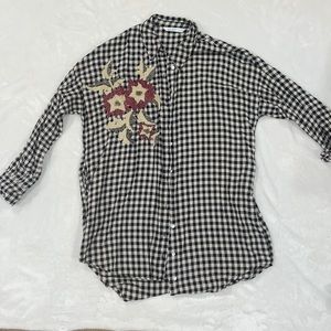 Zara Basic. Embroidered